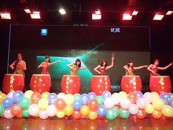 開場(chǎng)打擊樂《中國龍》